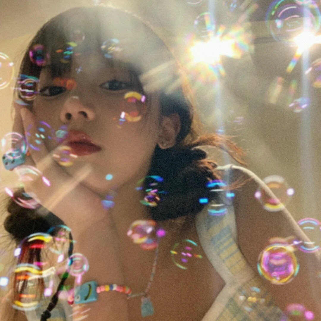 美女自拍_美女头像甜美背影