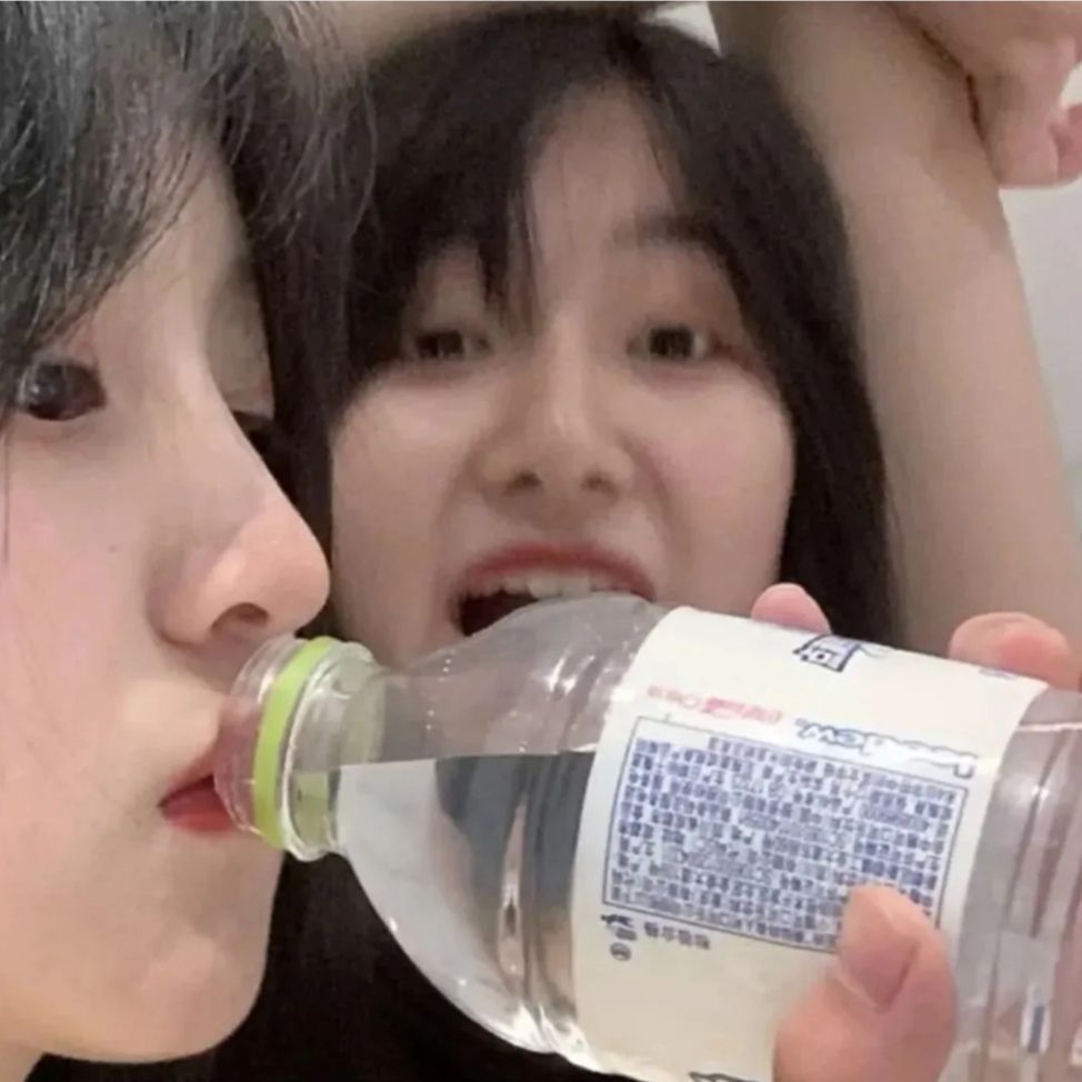 美女图片微信头像侧脸_美女高雅造型