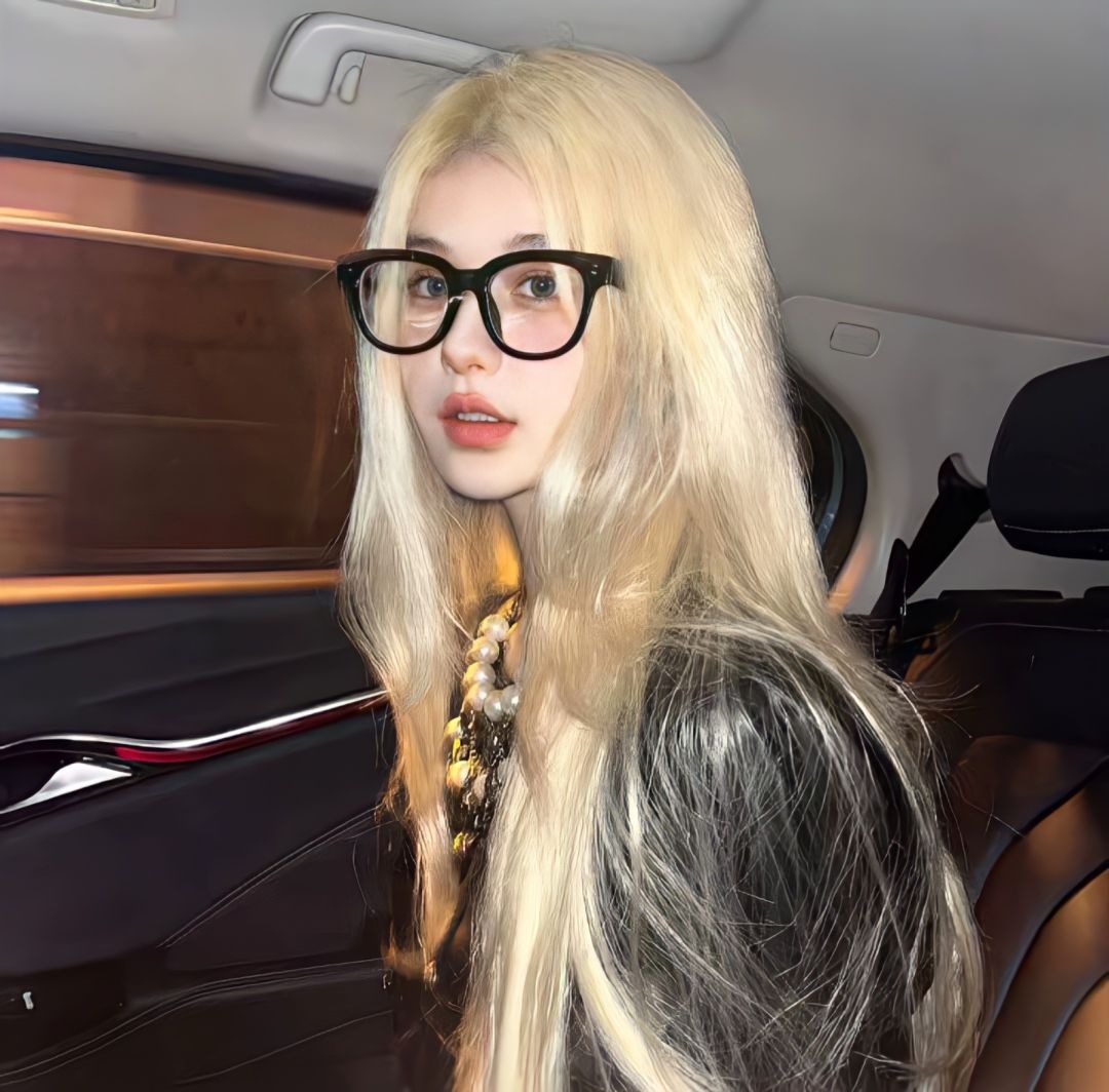 美女壁纸_美女头像真人微信