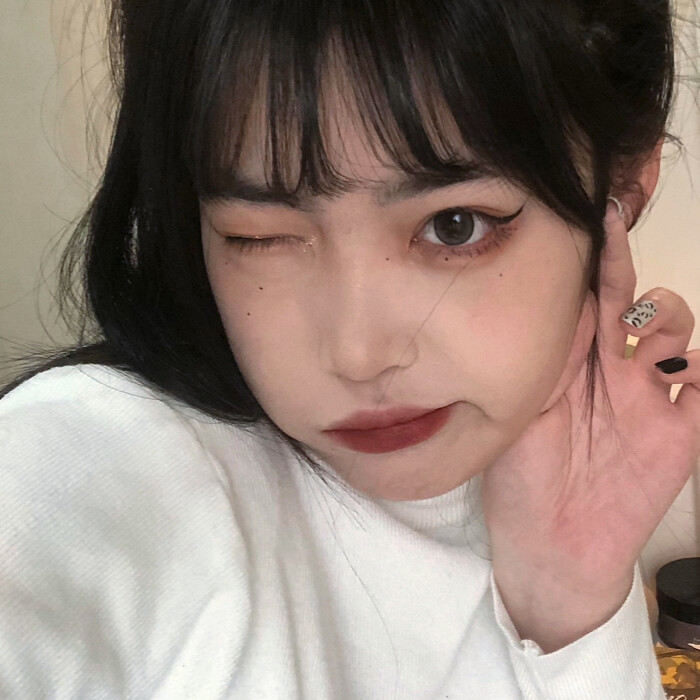 美女照片相册壁纸_美女照片app