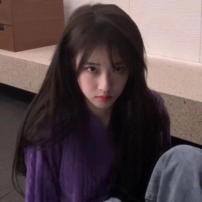 美女高雅造型_美女照片真人图片背面