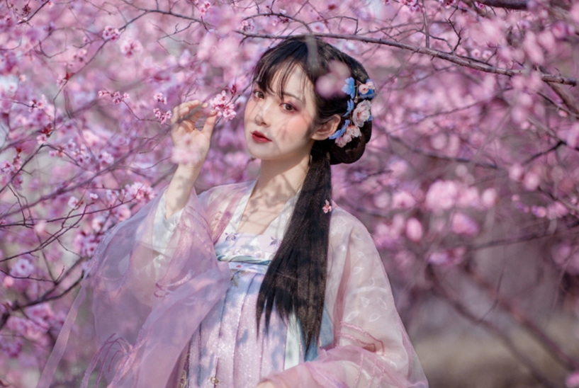 美女照片大全壁纸高清_美女照片侧脸好看头像