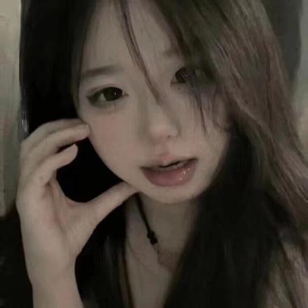 美女壁纸手机壁纸图片身材养眼_美女头像真人