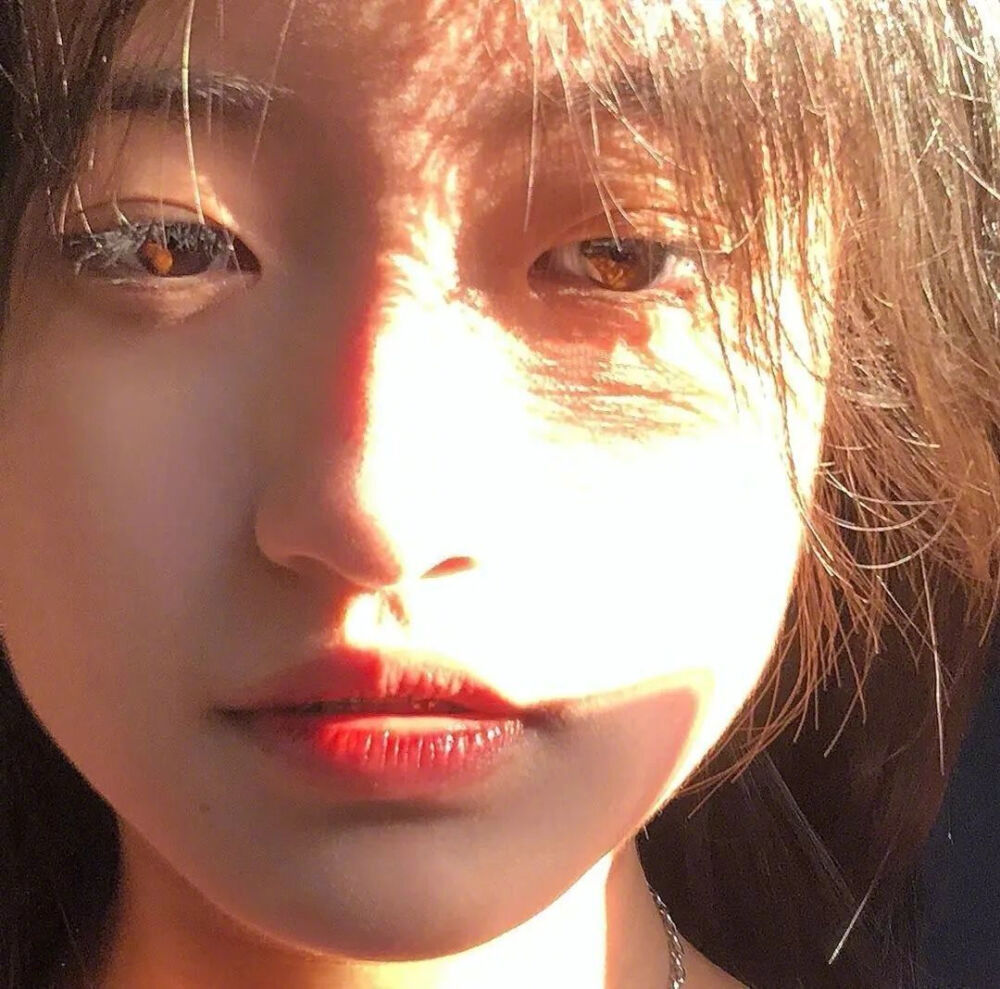 【驱魔道长】美女头像_美女照片app