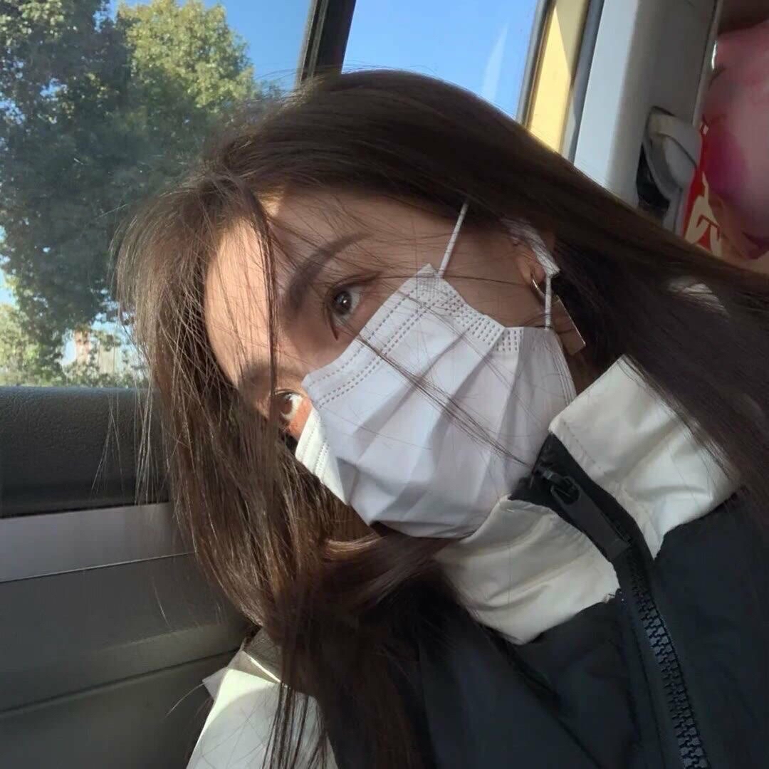 【最后的哨声】美女照片_美女壁纸女