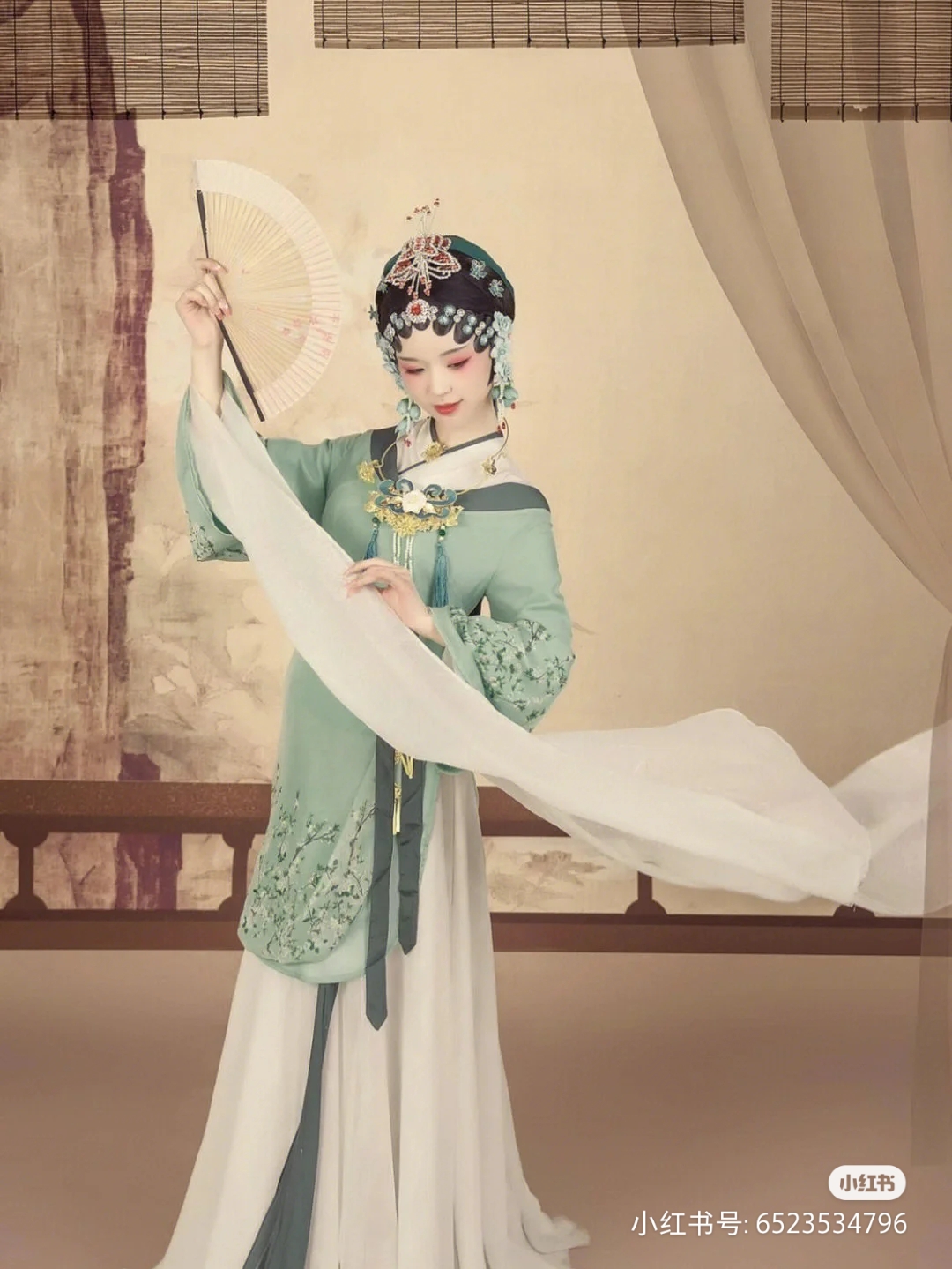 美女头像真人_美女头像真人侧脸