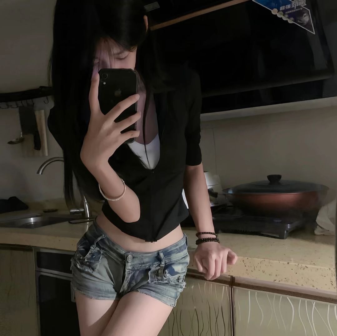 美女高雅造型_美女头像真人头像