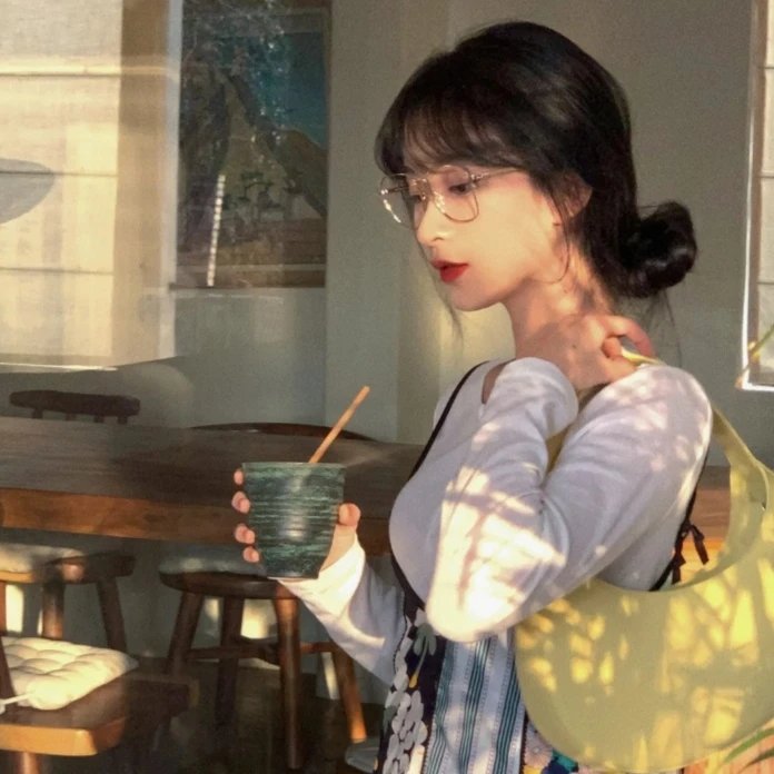 【威龙行动】美女头像真人头像高清_美女头像真人氛围感