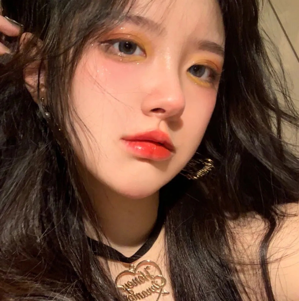 美女图片微信头像背影唯美_美女图片微信头像背影