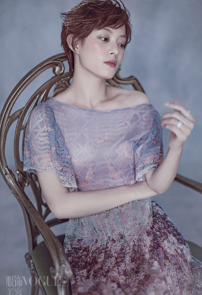 美女壁纸图片2025最新款_美女壁纸