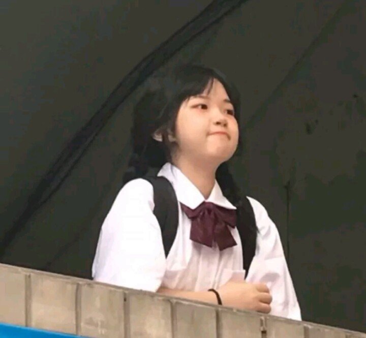 美女头像清新自然_美女壁纸
