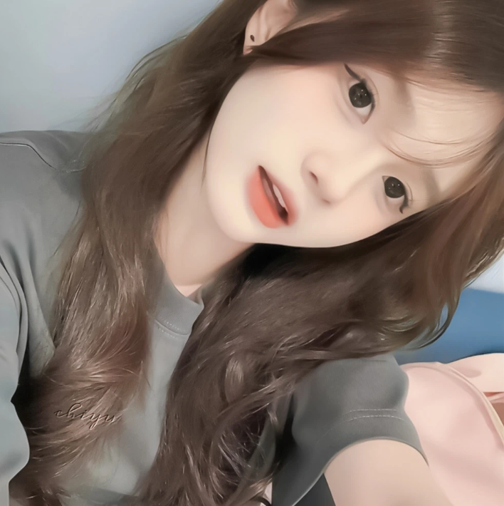 美女时尚街拍_美女头像真人背影