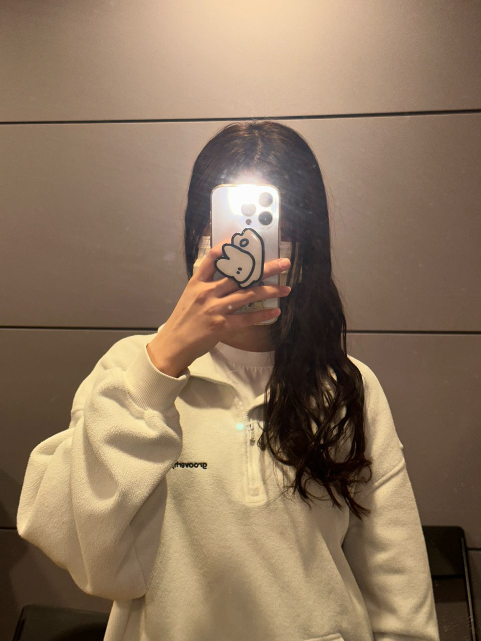 把精液射妹子嘴里给她补补_美女时尚街拍