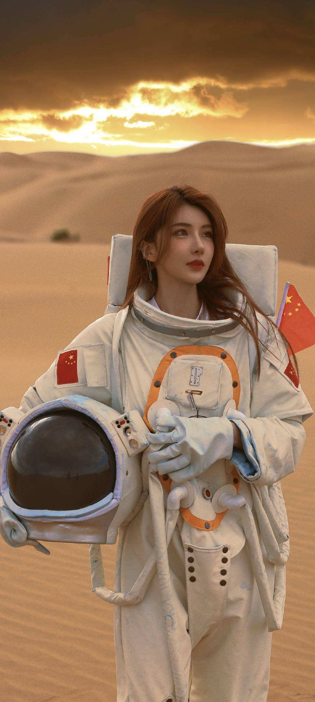 美女壁纸桌面_美女照片.可爱霸气
