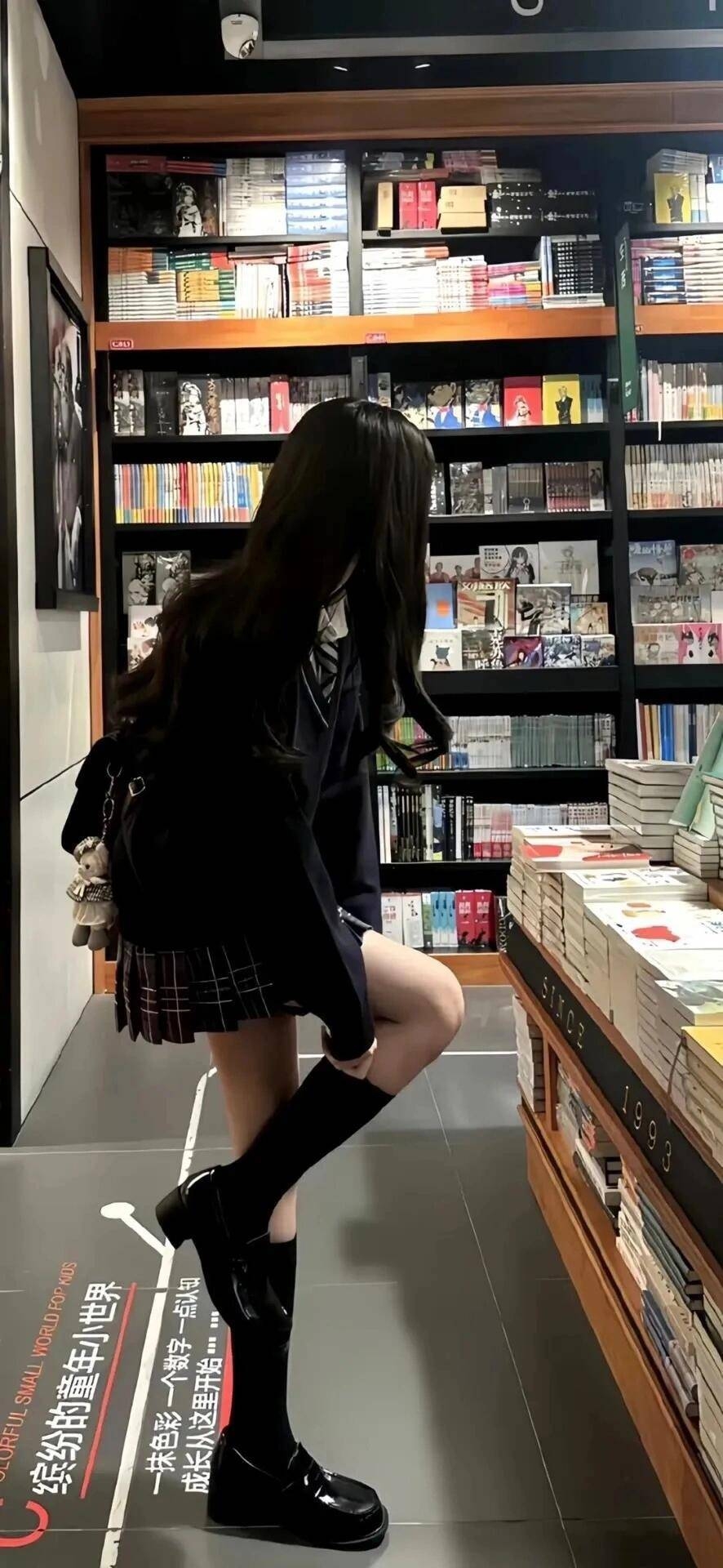 美女高雅造型_美女图片微信头像高清
