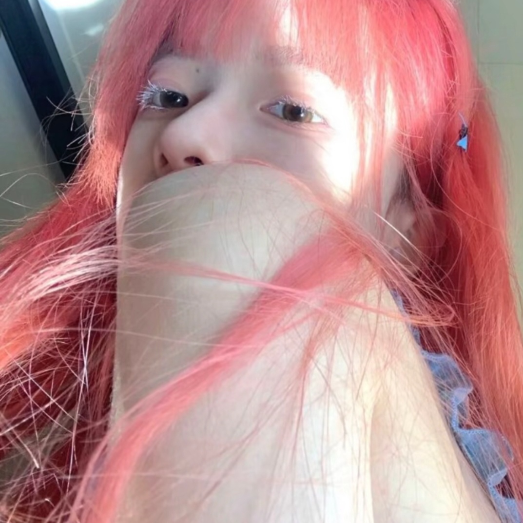 美女头像真人版_美女自拍旅游头像