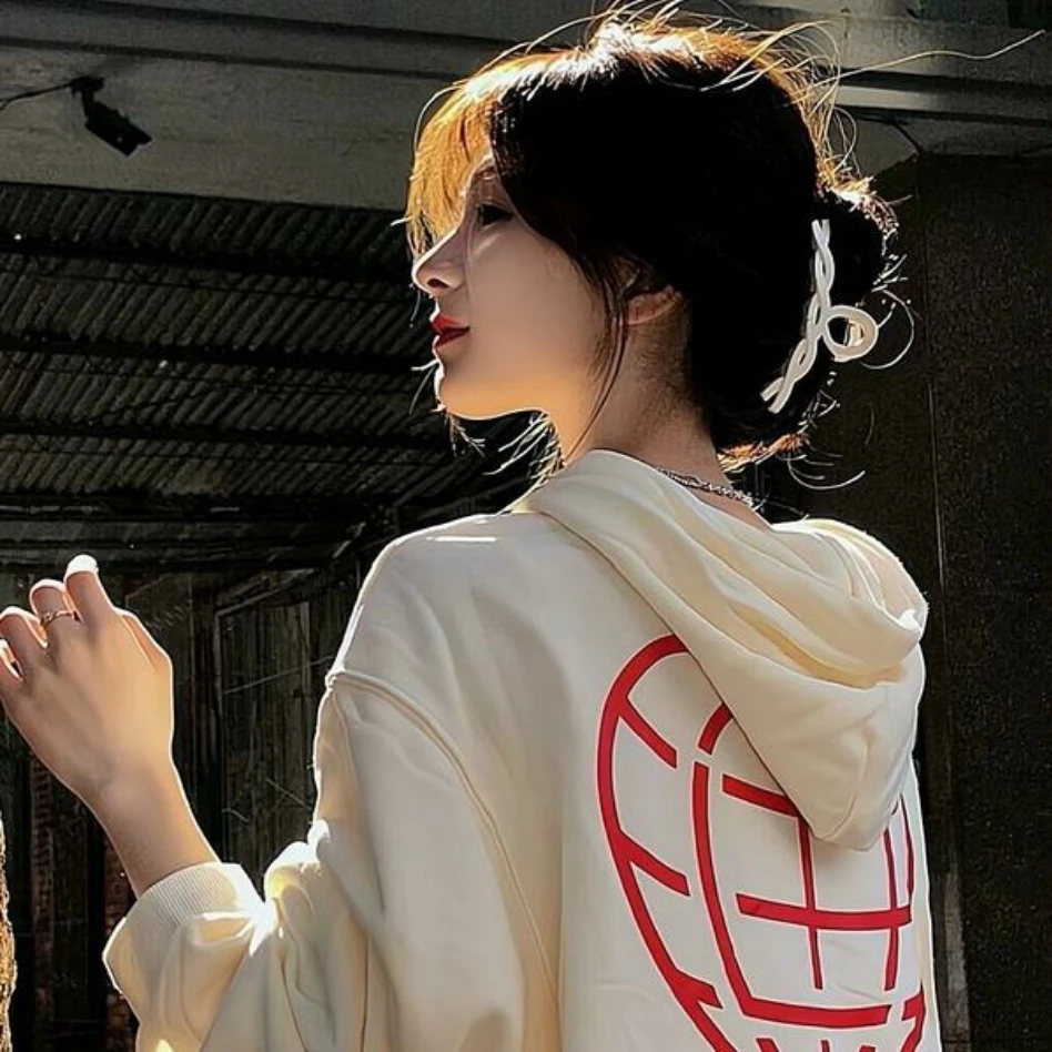 可爱近亲母娘姪_美女图片微信头像