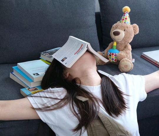美女图片微信头像背影_美女时尚街拍
