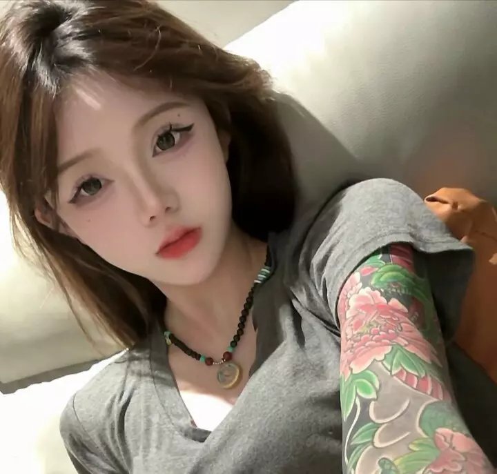 美女头像真人头像高清_美女头像背影