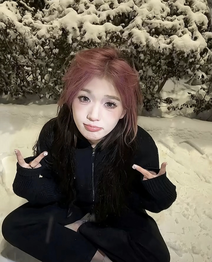 美女图片微信头像高清_美女图片微信头像背影