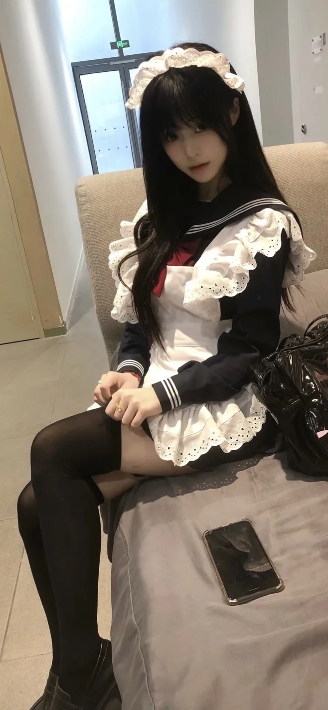 美女图片微信头像高清头像_美女热舞