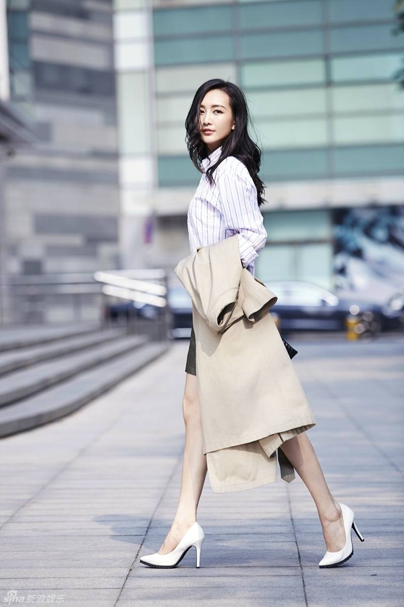 美女照片游泳中国_美女头像图片