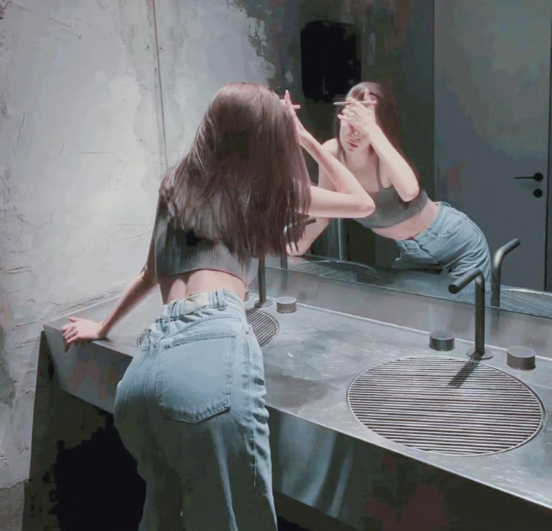 亚洲成ä人片在线观看无码3d_美女头像照片