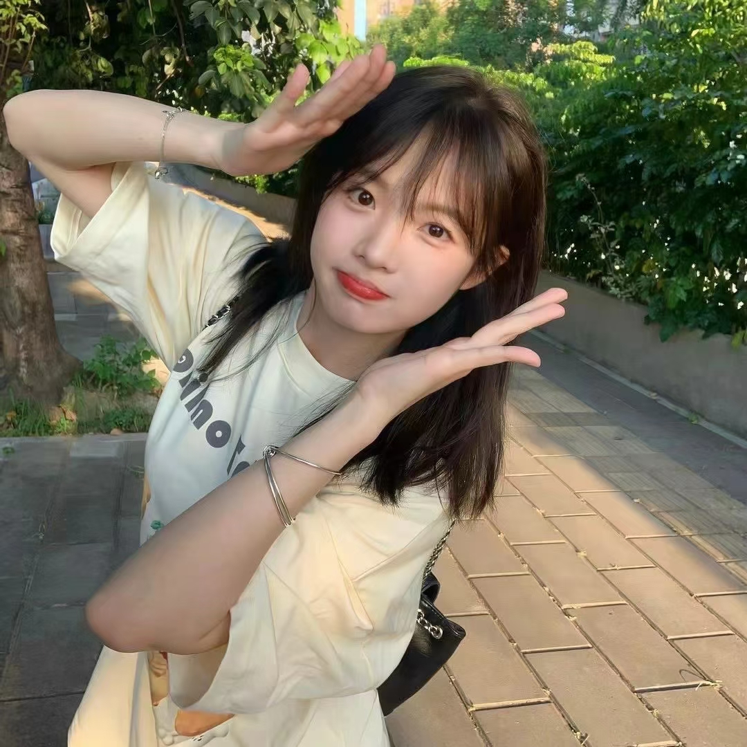 美女热舞_美女头像一个人