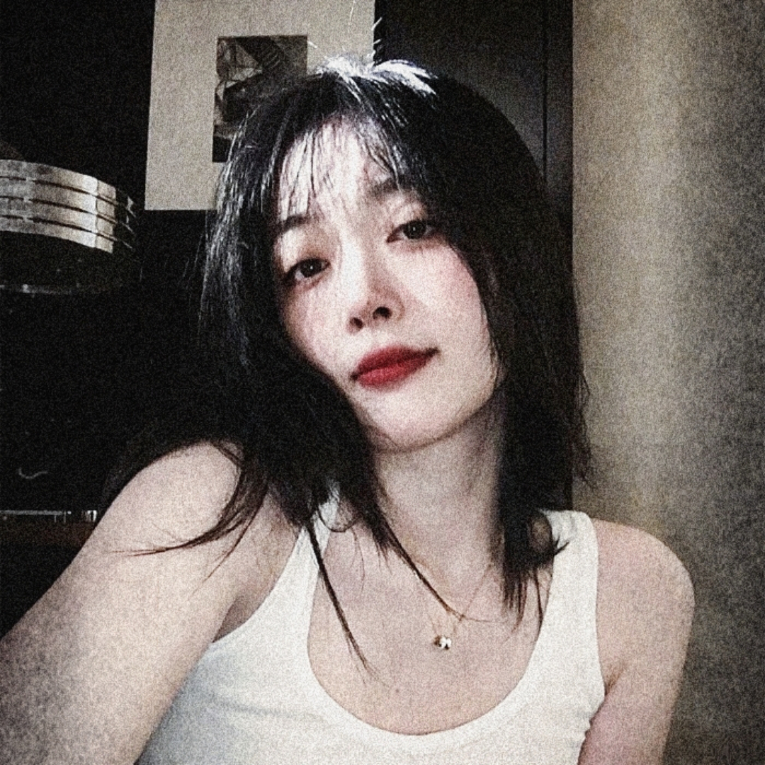 美女照片卡通教程_美女照片游泳写真壁纸